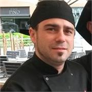 Soy jefe de Cocina, doy clases particulares para aprender a cocinar, aprender tecnicas nuevas, preparar banquetes en casa Etc